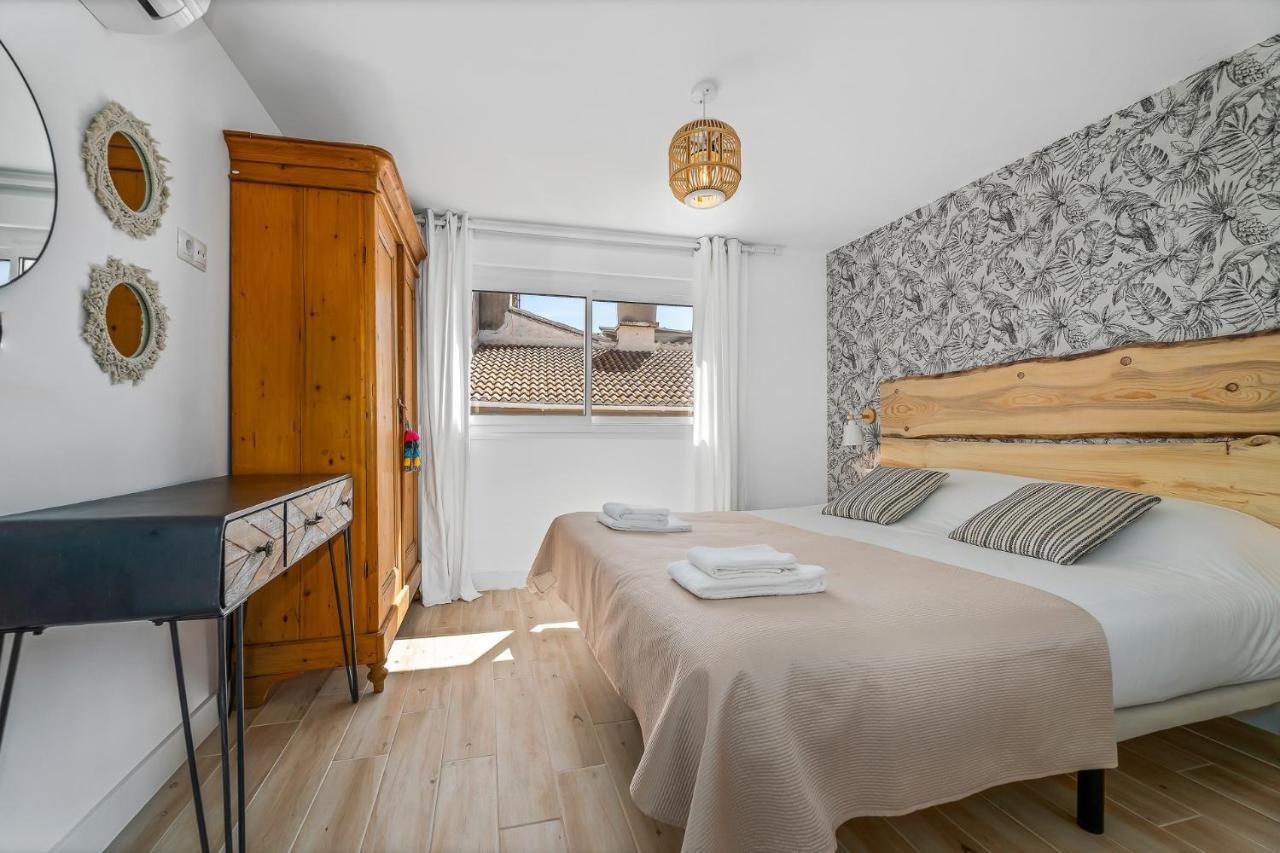 Urban Rose , Superb Private House In Historical Center, With Sunny Rooftop Малага Экстерьер фото